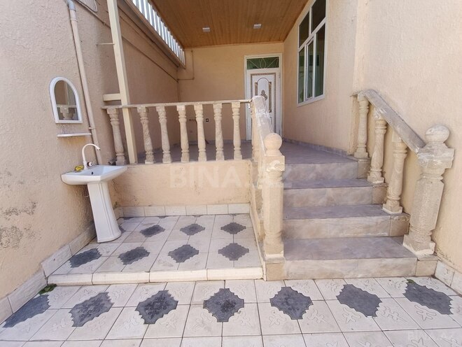 4 otaqlı həyət evi/bağ evi - Xırdalan - 100 m² (2)