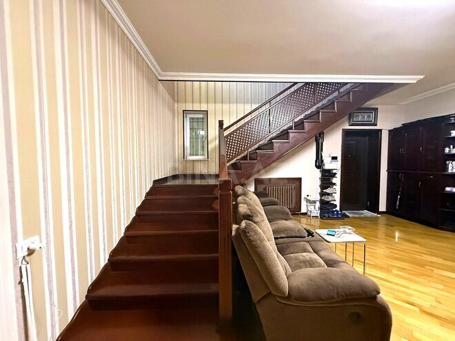Продаётся 5-комн. дом/дача 250 м², м. Кара Караев, photo 22 from 32
