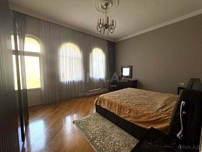 Продаётся 5-комн. дом/дача 250 м², м. Кара Караев, photo 19 from 32