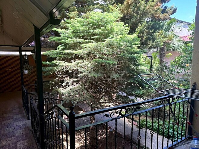 Продаётся 5-комн. дом/дача 250 м², м. Кара Караев, photo 8 from 32