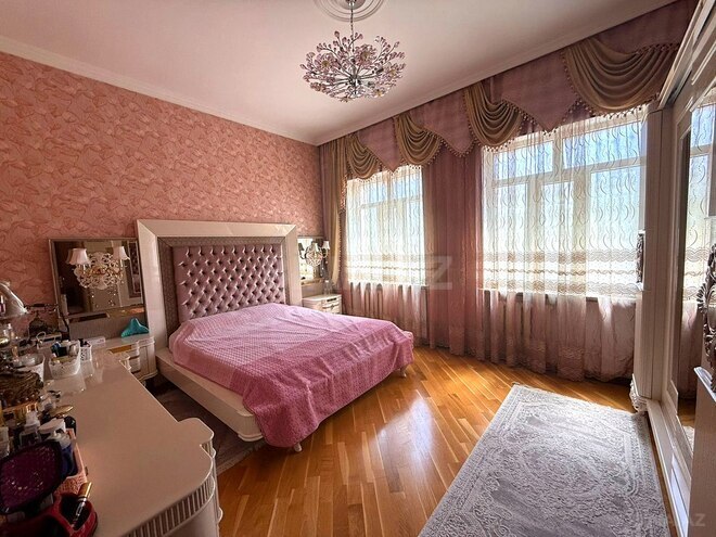 Продаётся 5-комн. дом/дача 250 м², м. Кара Караев, photo 12 from 32