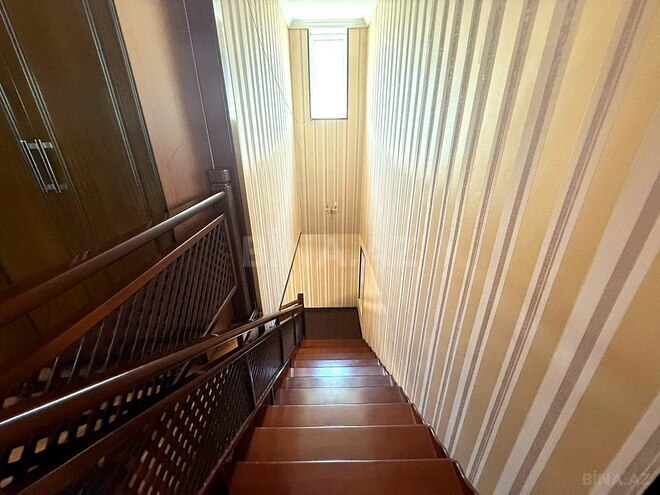 Продаётся 5-комн. дом/дача 250 м², м. Кара Караев, photo 20 from 32