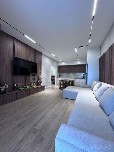 3-комн. новостройка - м. 8 ноября - 108 м² (2)