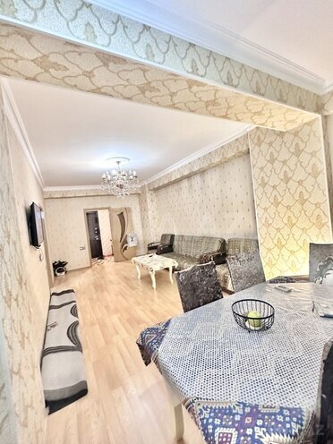 3-комн. новостройка - м. Ази Асланов - 80 м² (2)