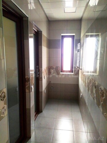 7 otaqlı həyət evi/bağ evi - Xocəsən m. - 240 m² (15)
