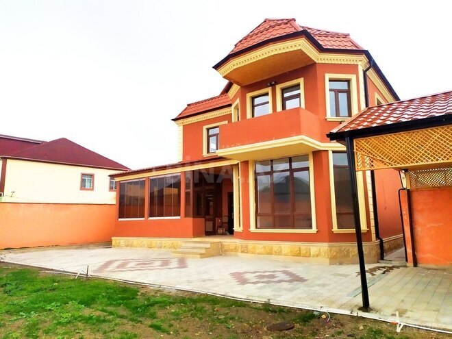 7 otaqlı həyət evi/bağ evi - Xocəsən m. - 240 m² (6)
