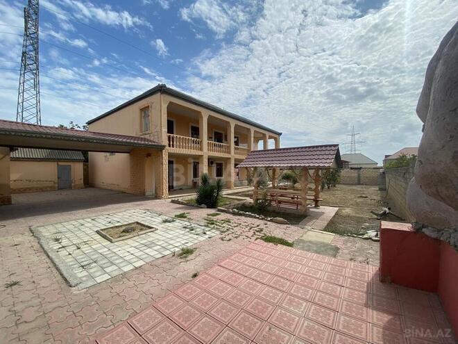7 otaqlı həyət evi/bağ evi - Saray q. - 300 m² (1)
