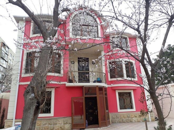 6-комн. дом/дача - м. Ахмедлы - 280 м² (1)