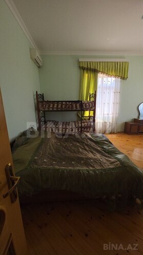 5 otaqlı həyət evi/bağ evi - Novxanı q. - 240 m² (21)