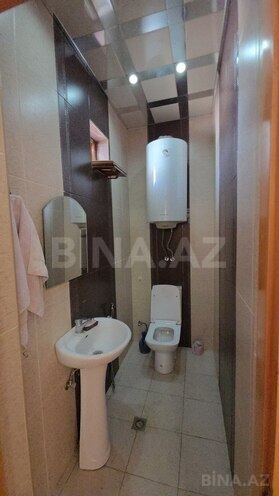 5 otaqlı həyət evi/bağ evi - Novxanı q. - 240 m² (12)