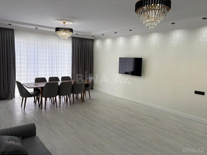 4 otaqlı həyət evi/bağ evi - Mərdəkan q. - 390 m² (5)