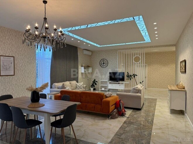 4 otaqlı həyət evi/bağ evi - Mərdəkan q. - 200 m² (6)