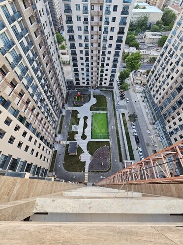 4 otaqlı yeni tikili - 28 May m. - 148.3 m² (3)