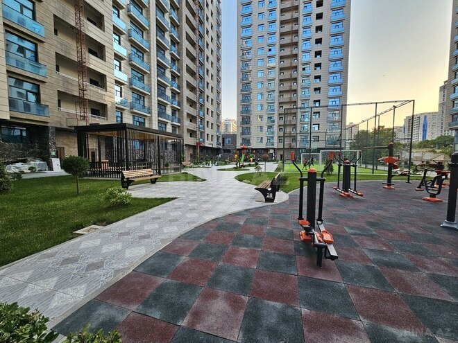 4 otaqlı yeni tikili - 28 May m. - 148.3 m² (4)