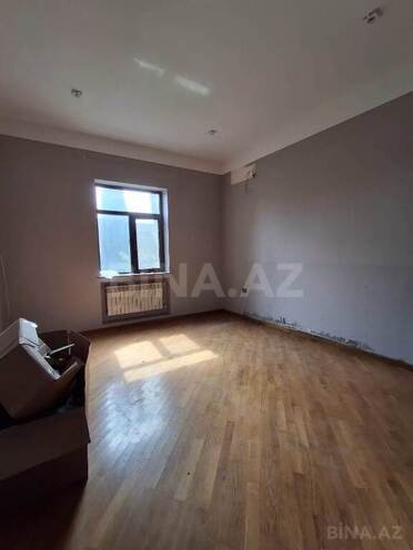 6 otaqlı həyət evi/bağ evi - Saray q. - 185 m² (17)
