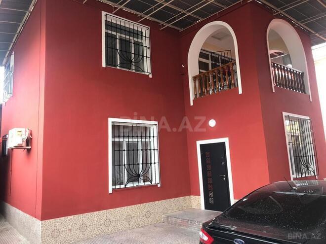 Satılır 7 otaqlı həyət evi/bağ evi 200 m², Gənclik m., photo 1 from 18