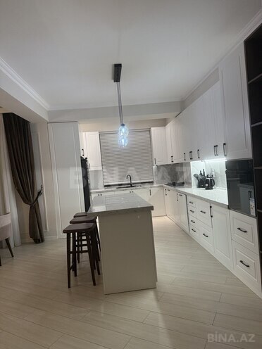 4 otaqlı yeni tikili - 8 Noyabr m. - 174 m² (2)