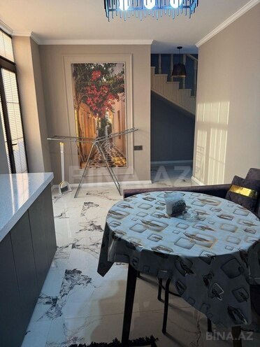 4 otaqlı həyət evi/bağ evi - Novxanı q. - 150 m² (9)