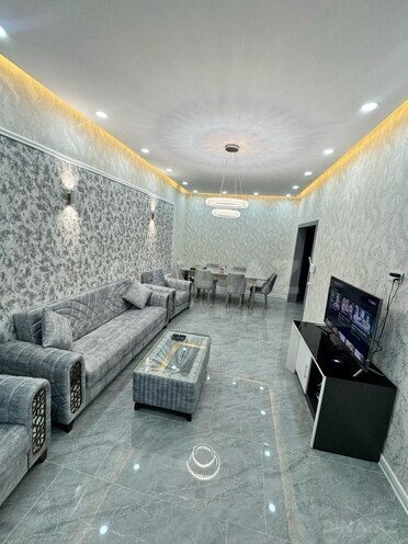 4 otaqlı həyət evi/bağ evi - Şüvəlan q. - 130 m² (7)