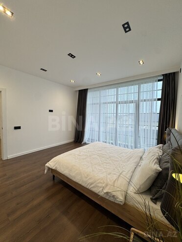 5 otaqlı həyət evi/bağ evi - Şüvəlan q. - 250 m² (19)