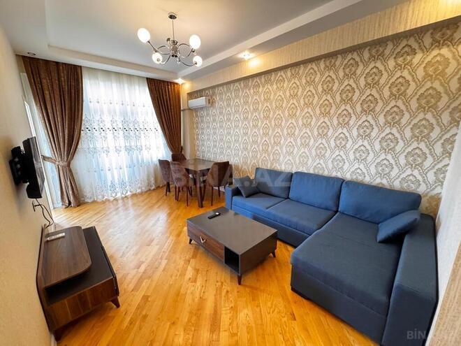 2 otaqlı yeni tikili - 7-ci mikrorayon q. - 70 m² (1)