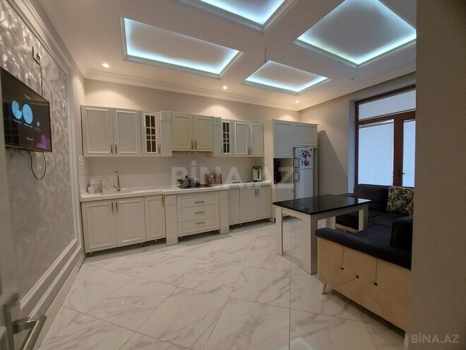 7 otaqlı həyət evi/bağ evi - Mərdəkan q. - 360 m² (25)