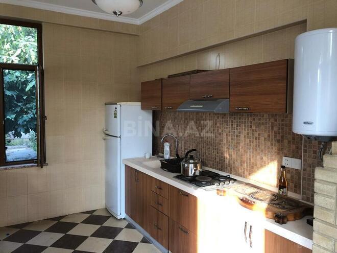 7-комн. дом/дача - пос. Горадил - 300 м² (23)