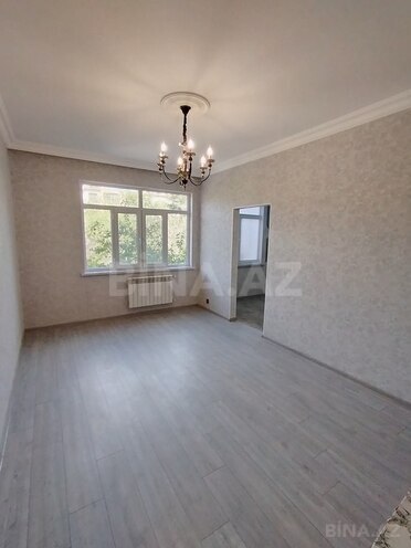 1-комн. вторичка - м. Гянджлик - 42 м² (8)
