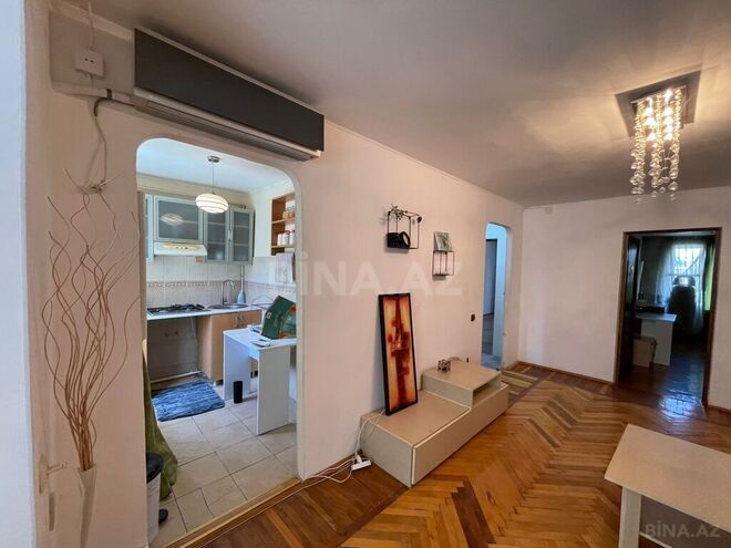 3-комн. вторичка - м. Элмляр Академиясы - 70 м² (2)