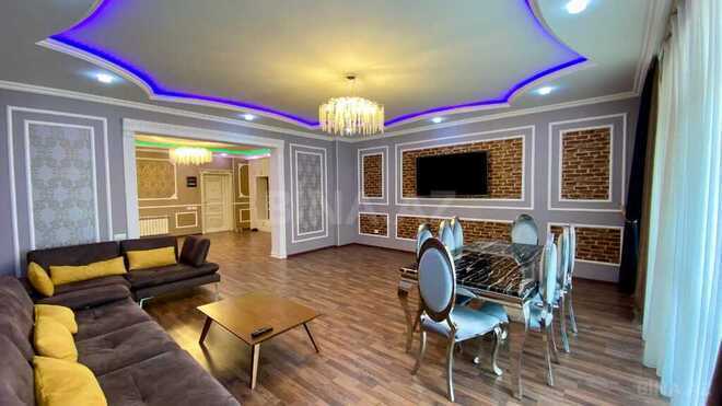 5-комн. новостройка - м. 8 ноября - 290 м² (1)