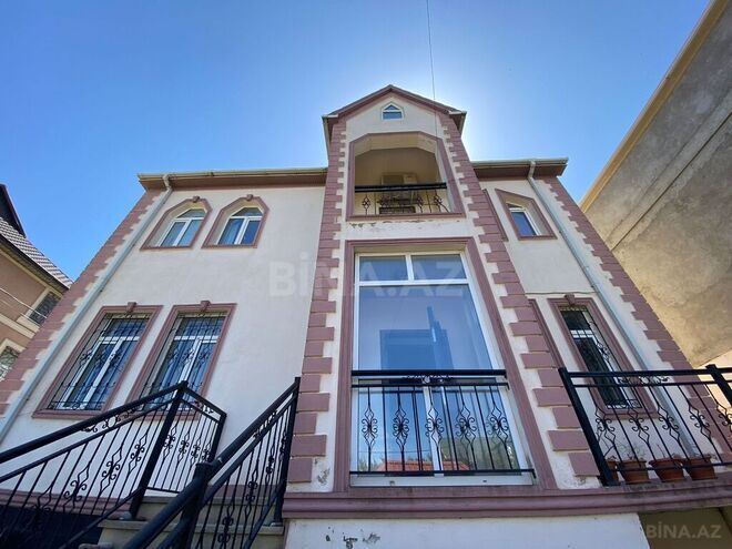4-комн. дом/дача - пос. Бадамдар - 170 м² (1)