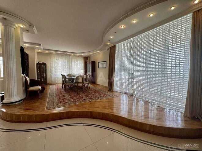 6 otaqlı həyət evi/bağ evi - Novxanı q. - 600 m² (12)