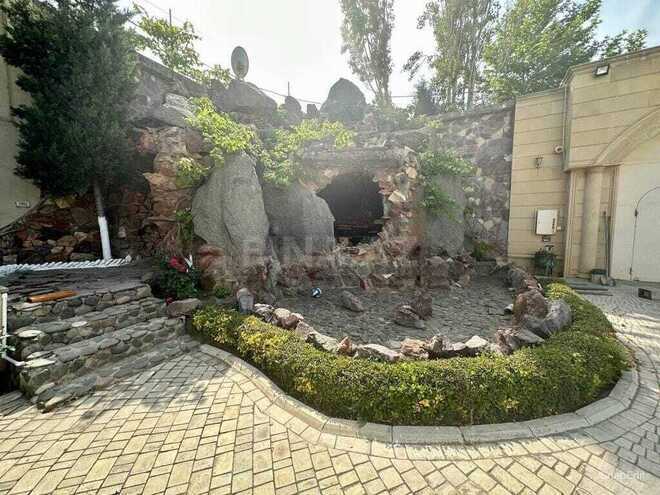 6 otaqlı həyət evi/bağ evi - Novxanı q. - 600 m² (10)