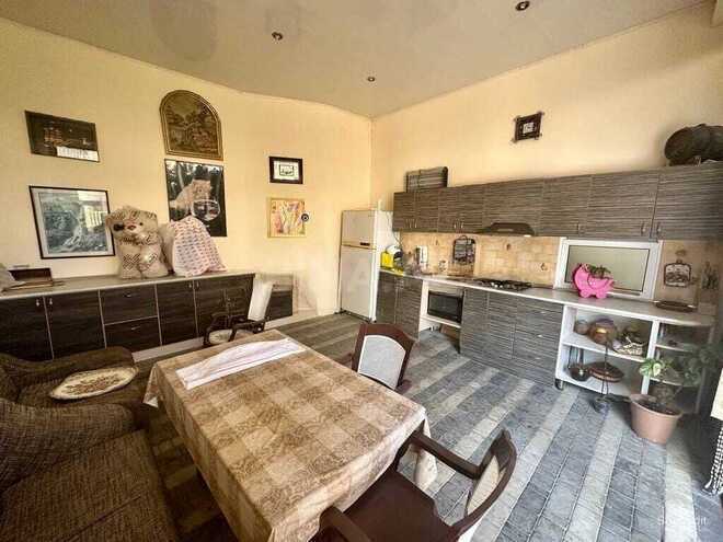 6 otaqlı həyət evi/bağ evi - Novxanı q. - 600 m² (21)
