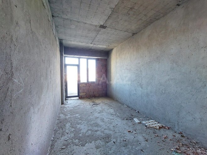 3-комн. новостройка - м. 28 мая - 151 м² (2)