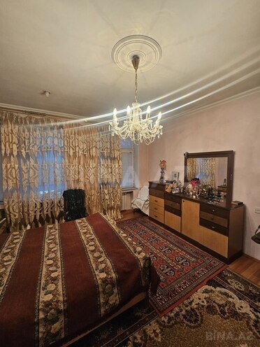 7 otaqlı həyət evi/bağ evi - Binəqədi q. - 200 m² (2)