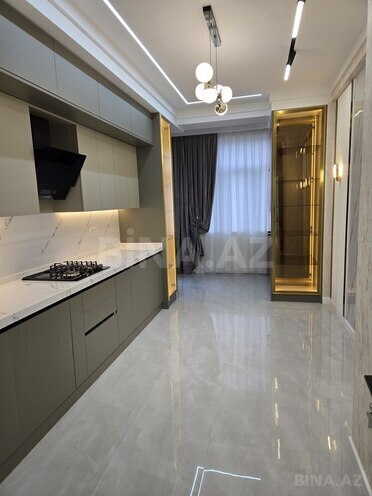 3-комн. новостройка - м. 28 мая - 140 м² (17)