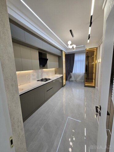 3-комн. новостройка - м. 28 мая - 140 м² (19)
