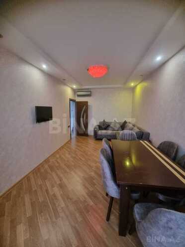 2-комн. вторичка - м. 8 ноября - 60 м² (1)