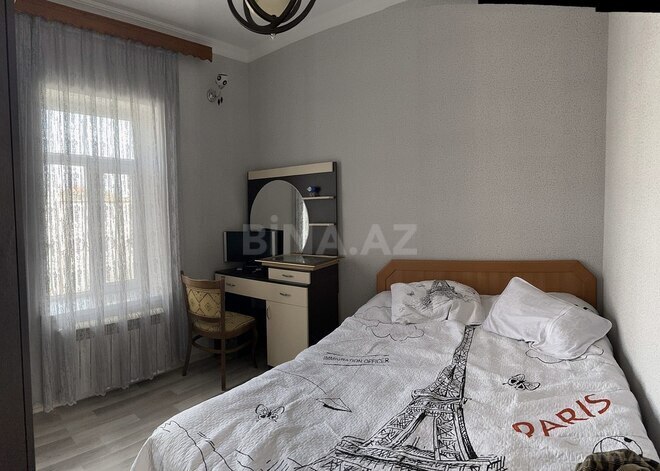 4 otaqlı həyət evi/bağ evi - Şüvəlan q. - 100 m² (9)