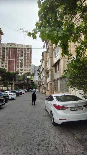 2 otaqlı köhnə tikili - 8-ci mikrorayon q. - 47 m² (3)