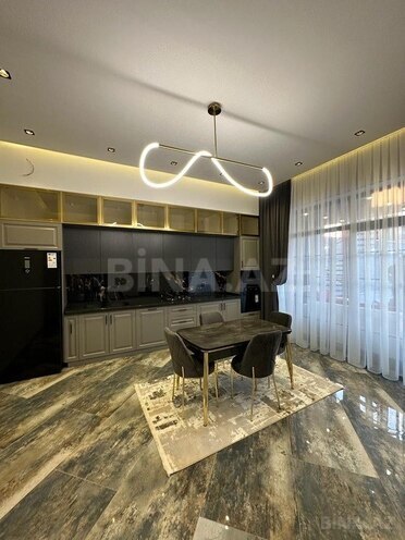 4 otaqlı həyət evi/bağ evi - Mərdəkan q. - 220 m² (8)