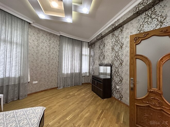5 otaqlı həyət evi/bağ evi - Xırdalan - 220 m² (17)