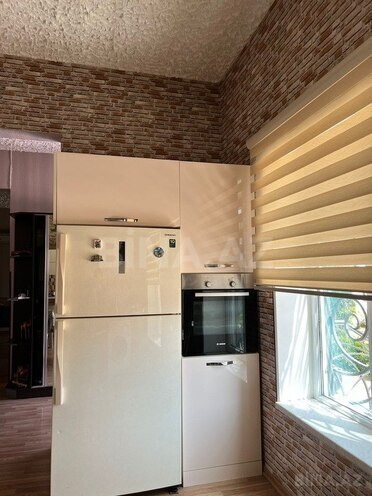 4 otaqlı həyət evi/bağ evi - Şüvəlan q. - 160 m² (10)
