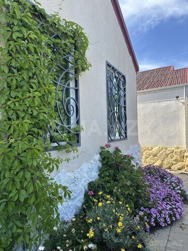 4 otaqlı həyət evi/bağ evi - Şüvəlan q. - 160 m² (12)