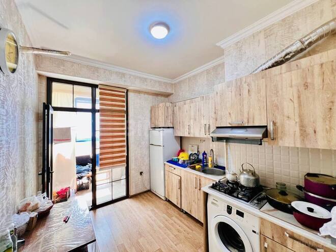 1-комн. новостройка - м. 28 мая - 50 м² (1)