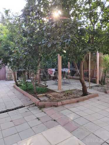 6 otaqlı həyət evi/bağ evi - M.Ə.Rəsulzadə q. - 210 m² (9)