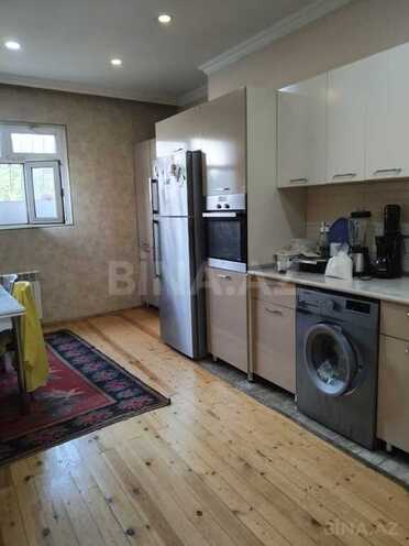 6 otaqlı həyət evi/bağ evi - M.Ə.Rəsulzadə q. - 210 m² (8)