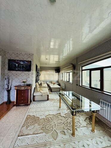 5 otaqlı həyət evi/bağ evi - Novxanı q. - 360 m² (15)