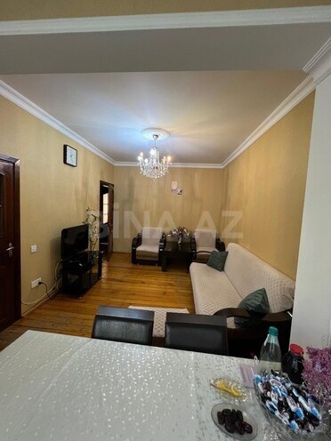 3 otaqlı köhnə tikili - Gənclik m. - 70 m² (1)